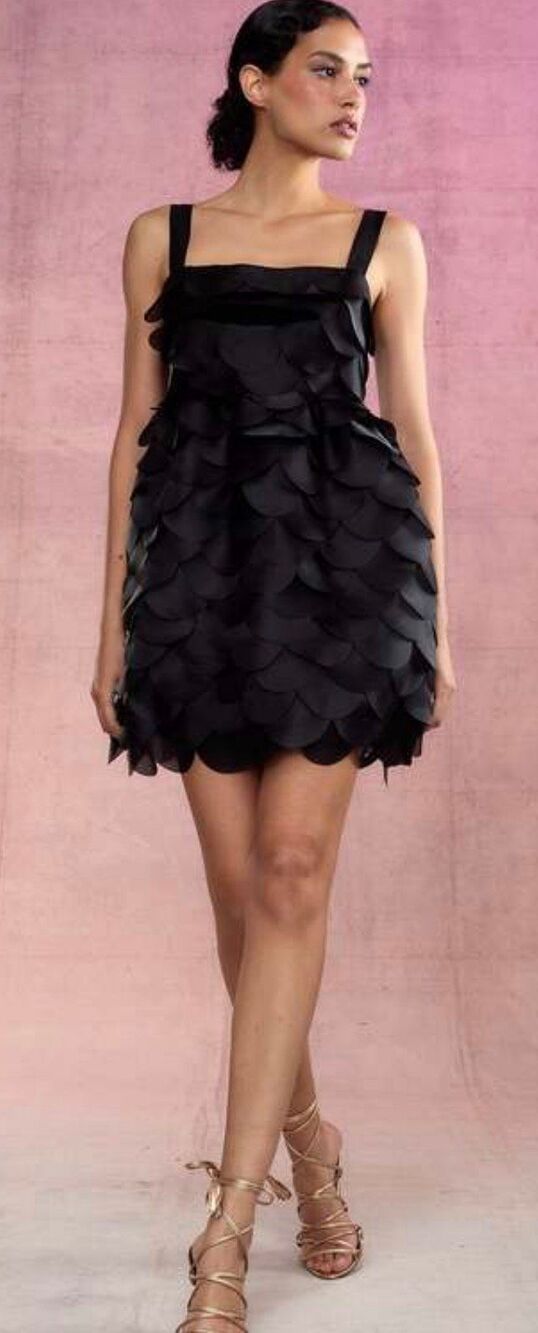 CYNTHIA ROWLEY Scalloped Petal DRESS in Black NWT Size 0